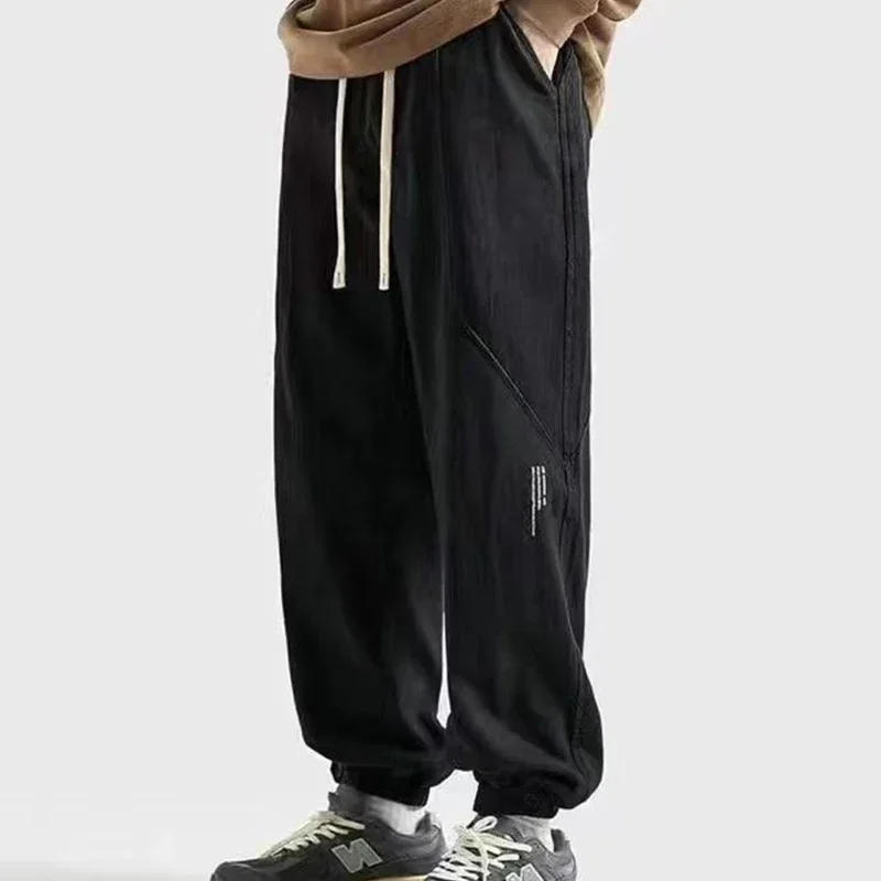 Description Picture 4 of itemAutumn Winter Men's Streetwear Fashion Trousers Male Loose Casual Patchwork Pockets Sweatpants Homme All-match Pure Cotton Pants