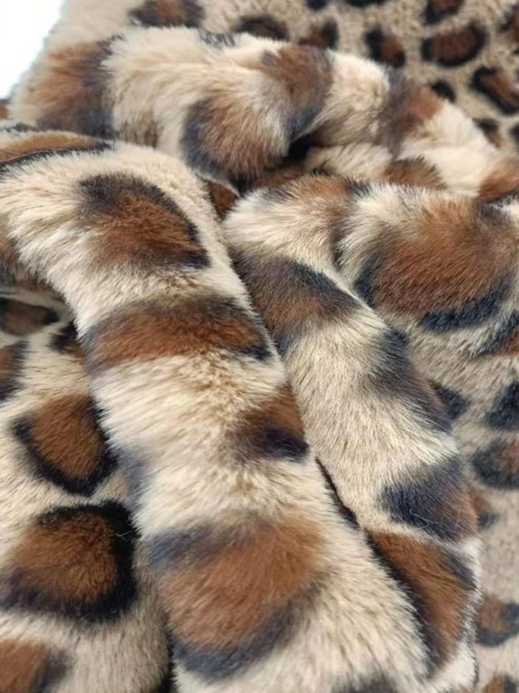 Description Picture 4 of itemINS Imitation Otter Rabbit Hair Fabric Leopard Pattern Zebra Pattern Animal Pattern Fur Fabric Scarf Carpet Clothing DIY Fabric