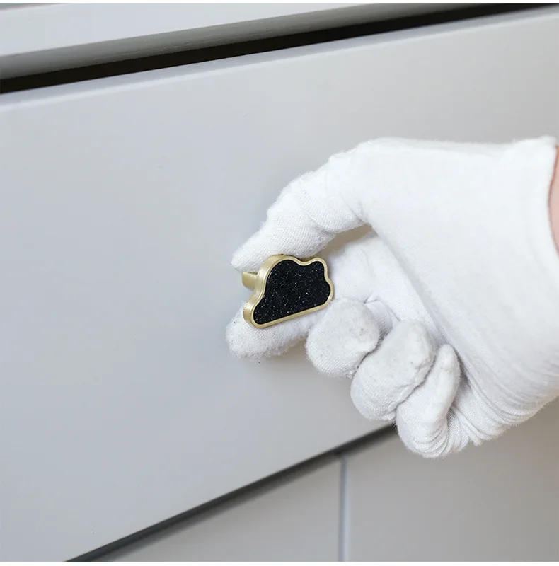 Description Picture 5 of item1pcs Cloud Cabinet Pulls Gold Drawer Dresser Knobs and Pulls for Kitchen Wardrobe Door Drawer Furniture Creative Nordic Handle