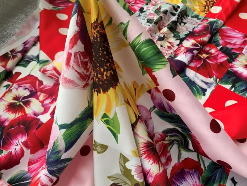 Description Picture 2 of itemLuxury Brand Digital Printed Flower Polka Dots Pattern Stretch Satin Twill Fabric Fabrics Dress DIY Sewing Skirt Shirt Material