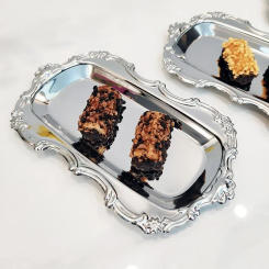 Vintage Embossed Stainless Steel Tray Serving Platter for Desserts Jewelry Storage Organizer Snack Plate For Dining Table Decor