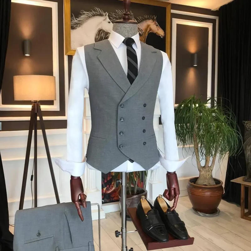 Description Picture 5 of itemCustom Grey Mens Suits Wedding Suit for Men Slim Fit Groom Double Breasted Tuxedo Handsome Men Jacket Blazer Jacket Pants Vest