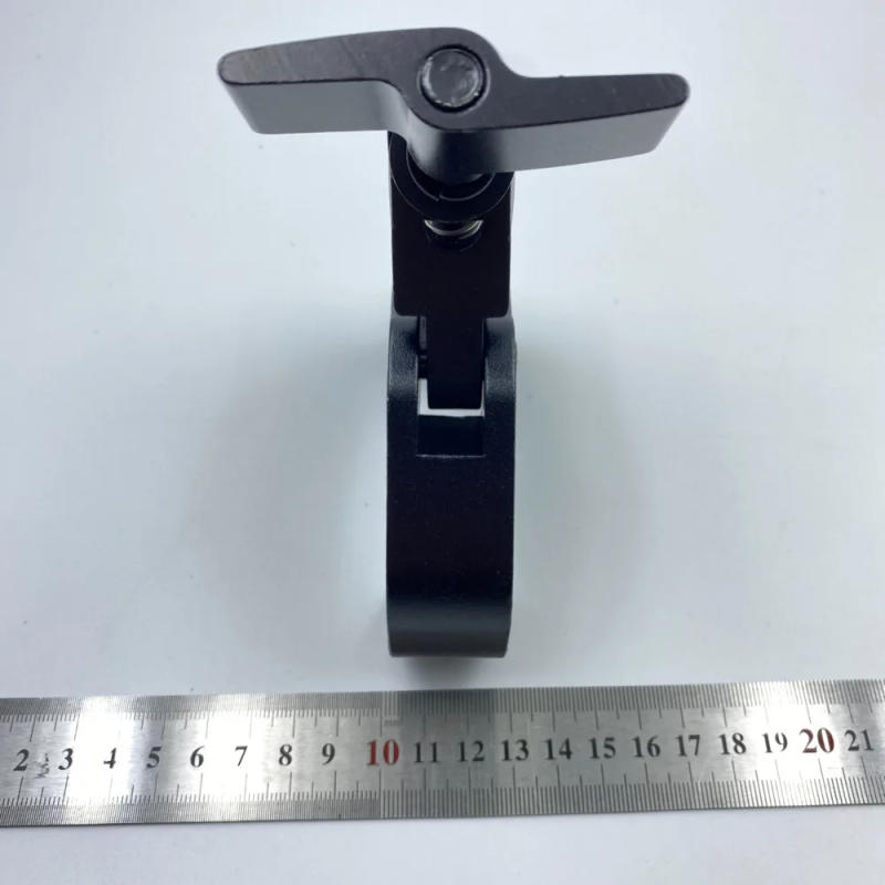 Description Picture 4 of item10pcs Stage Clamp Truss Mount DJ Lighting Effect Machine Aluminum Alloy Hook Moving Head Holder Heavy Duty Tube Tent Claw Hanger