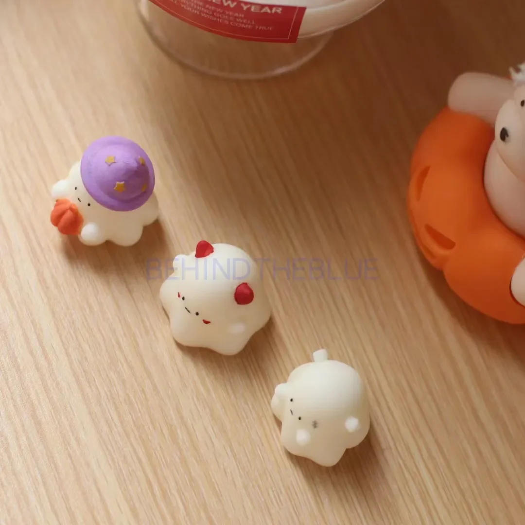 Description Picture 3 of itemHalloween Little Ghost Scented Candle Molds Halloween Chocolate Plaster Moulds Tea Wax Accessories Handmade Diy Silicone Mould