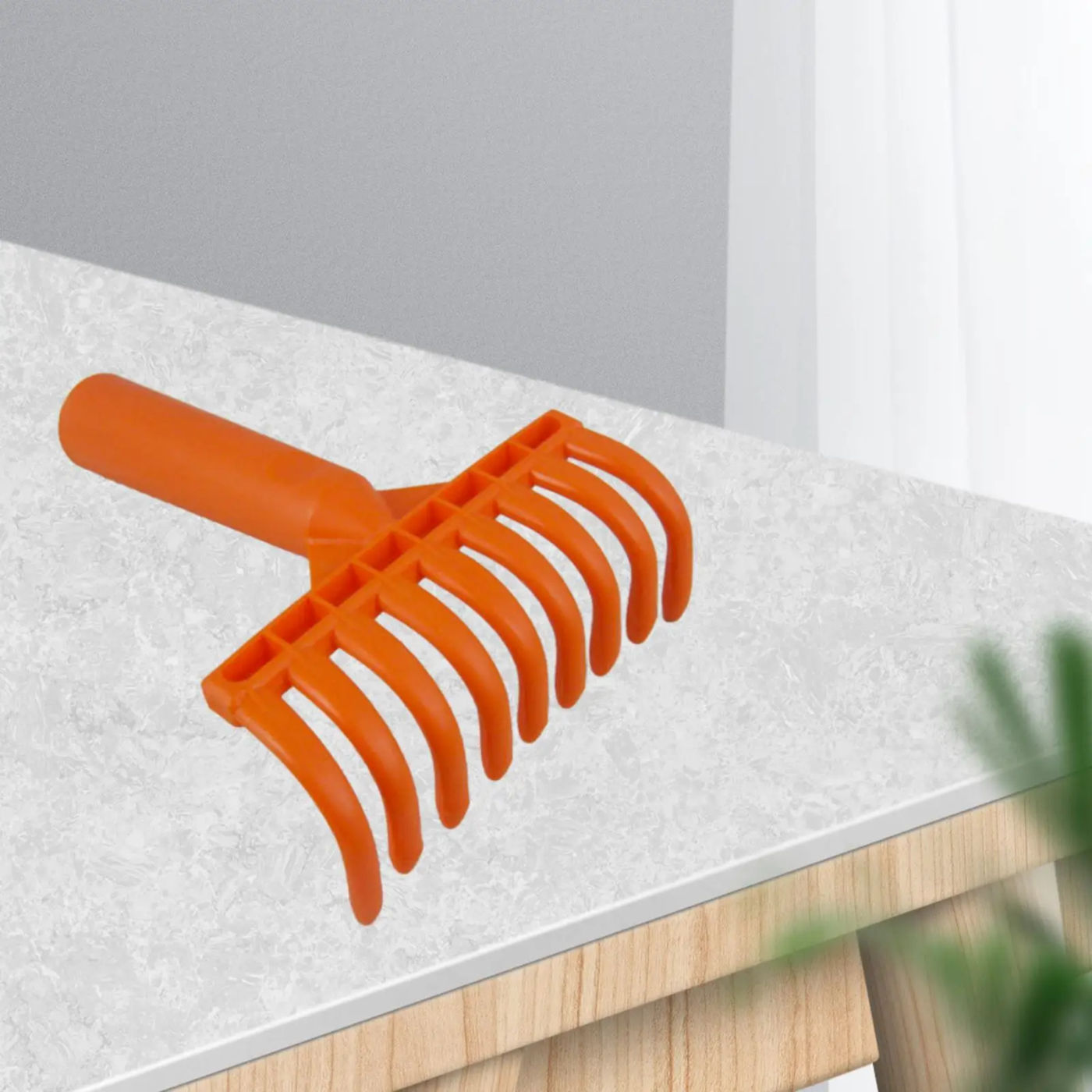 Description Picture 3 of itemSmall Yard Leaf Rake Grass Removal Gardening Leaf Rake Leaf Grass Rake Hand Rake Claw Leaves Grass Grooming Cleaning Grass