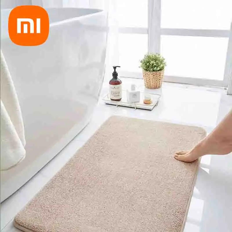 Description Picture 3 of itemXiaomi 60X90CM Super Absorbent Floor Bathroom Antislip Velvet Door Mat Dries Quickly Soft Washable Machine Wash Home Decoration