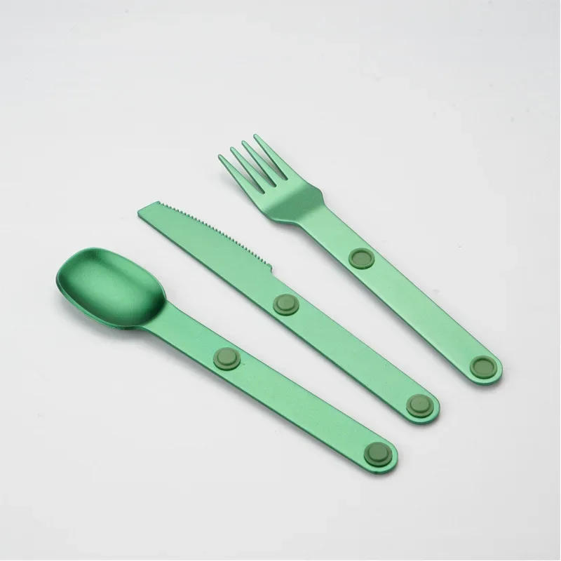 Description Picture 5 of item3-In-1 Camping Utensils Set Hot Sale Connect Magnetic Cutter Fork Spoon Flatware Camping Cutlery Travel Carry Kits Parts