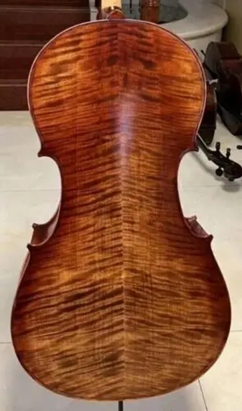 Description Picture 2 of itemCopy Stradivari left-handed cello 4/4 Old spruce ,100% Hand Made