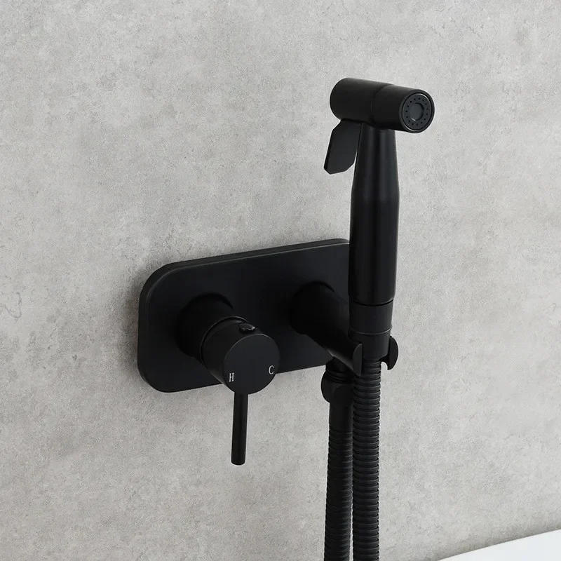 Description Picture 4 of itemHigh Pressure gun Brushed Gold Toilet bidet sprayer set Brass Hot and Cold Bidets faucet Bathroom sprayer bidet