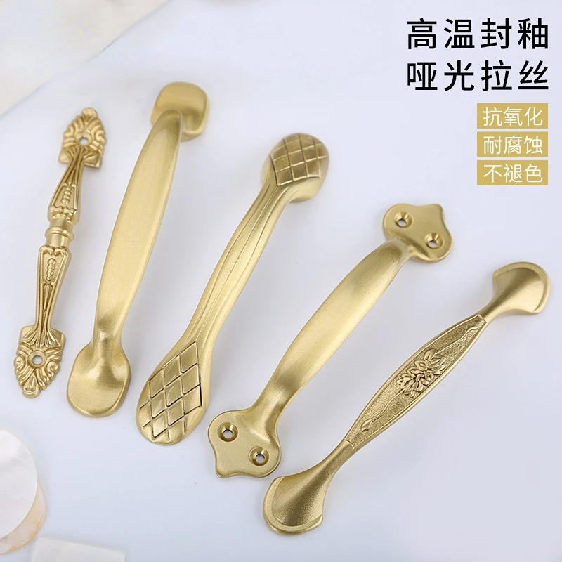 Description Picture 2 of itemNew Chinese style wardrobe door brass handle European style antique copper window handle Drawer cabinet hardware handle