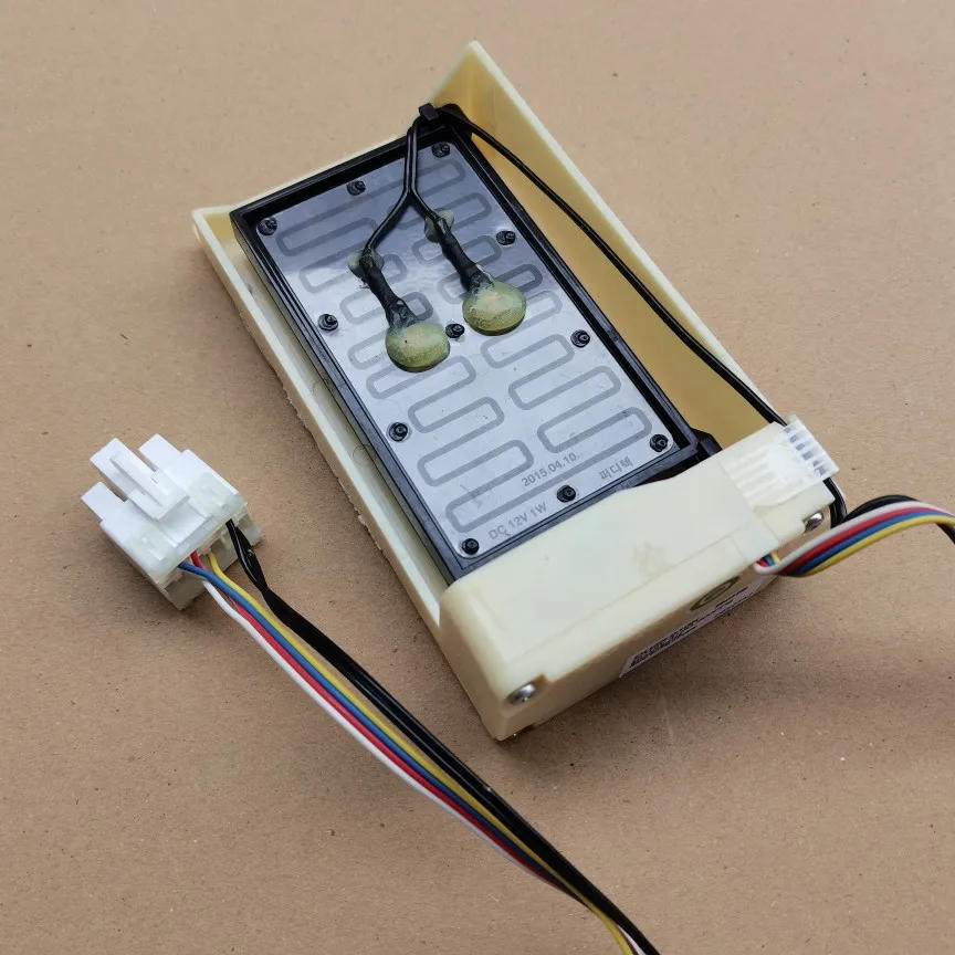 Description Picture 2 of item1pcs Refrigerator Electric Damper Suitable for Midea Haier LG DU25-010K Refrigerator Parts Freezer Accessories