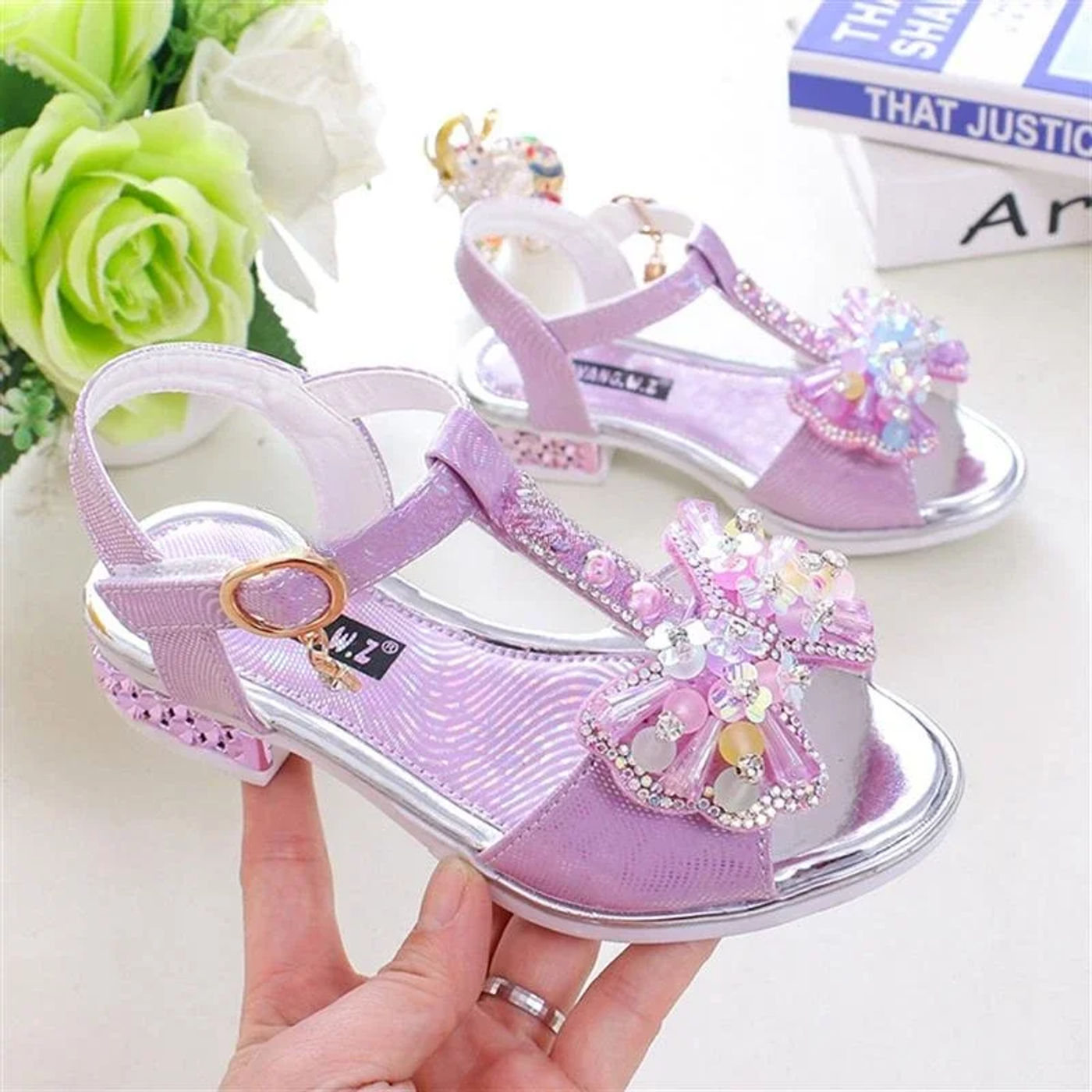 Description Picture 4 of itemGirls Flat Heel Sandals Kids Girls Spring Summer Little Kids Princess Dress Bow Fashion Teenage Shoes