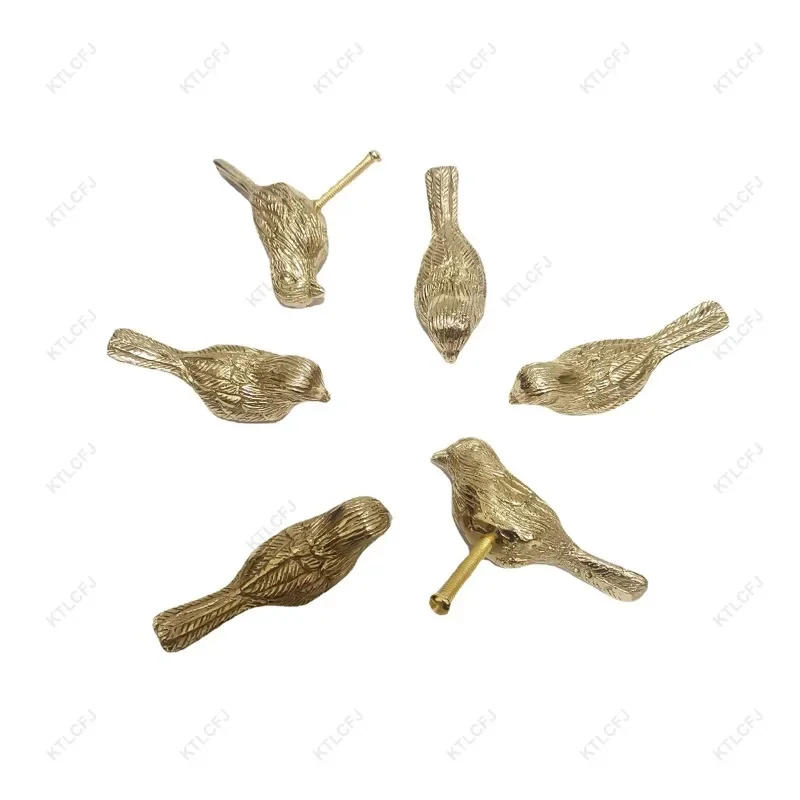 Description Picture 4 of itemCreative Brass Insect Shaped Handle Furniture Drawer Wardrobe Cabinet Handle Background Wall Decoration Pure Copper Handle