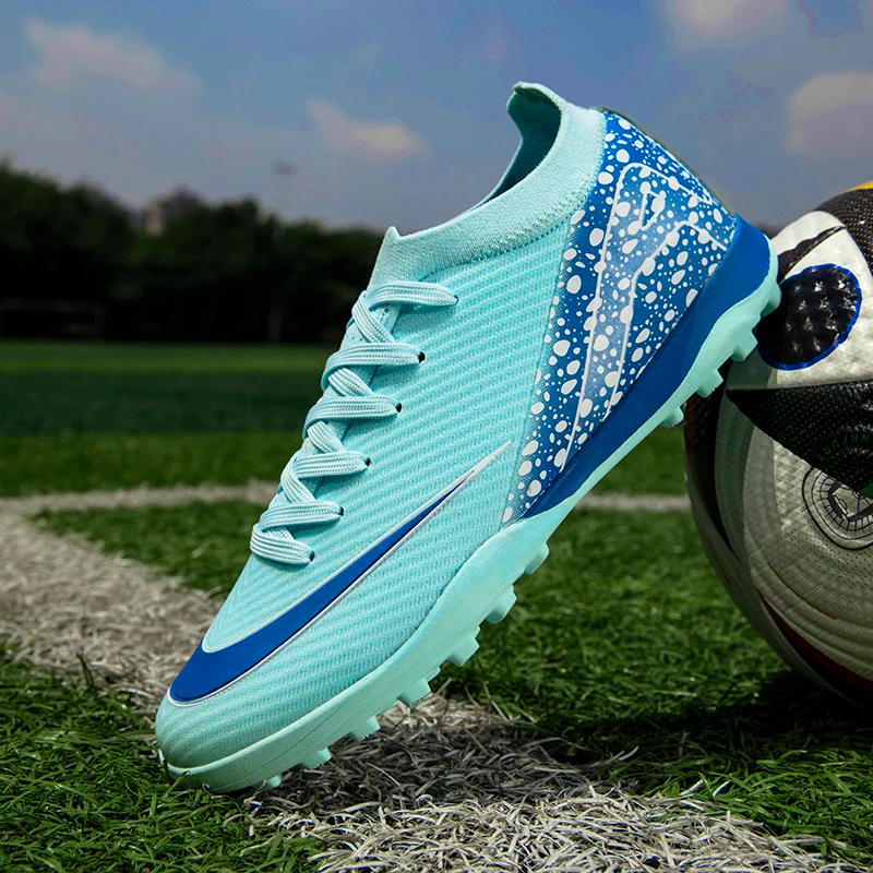 Description Picture 3 of itemNew Outdoor Soccer Shoes Indoor Long Spikes Football Boots Hot-selling High-quality TF/FG Sneakers Outdoor Sports Shoes Match