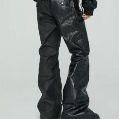 Pantalones de cuero PU negros de empalme con parte superior de cera ajustada recubierta a mano