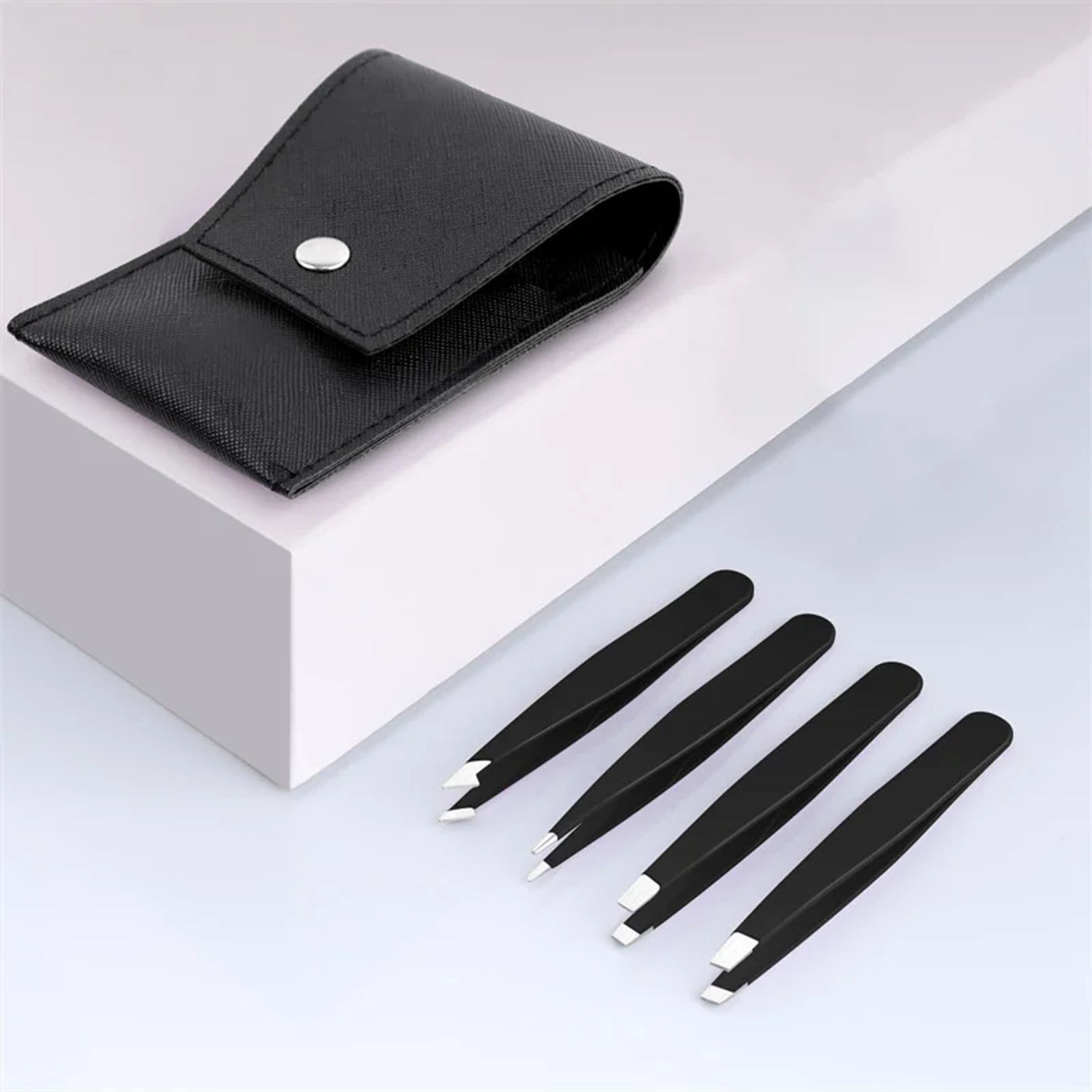 Description Picture 5 of item4Pcs Eyebrow Hair Removal Tweezers Set Brows Lashes Brows With Leather Case Beauty Makeup Fashion Tools Beauty Tools