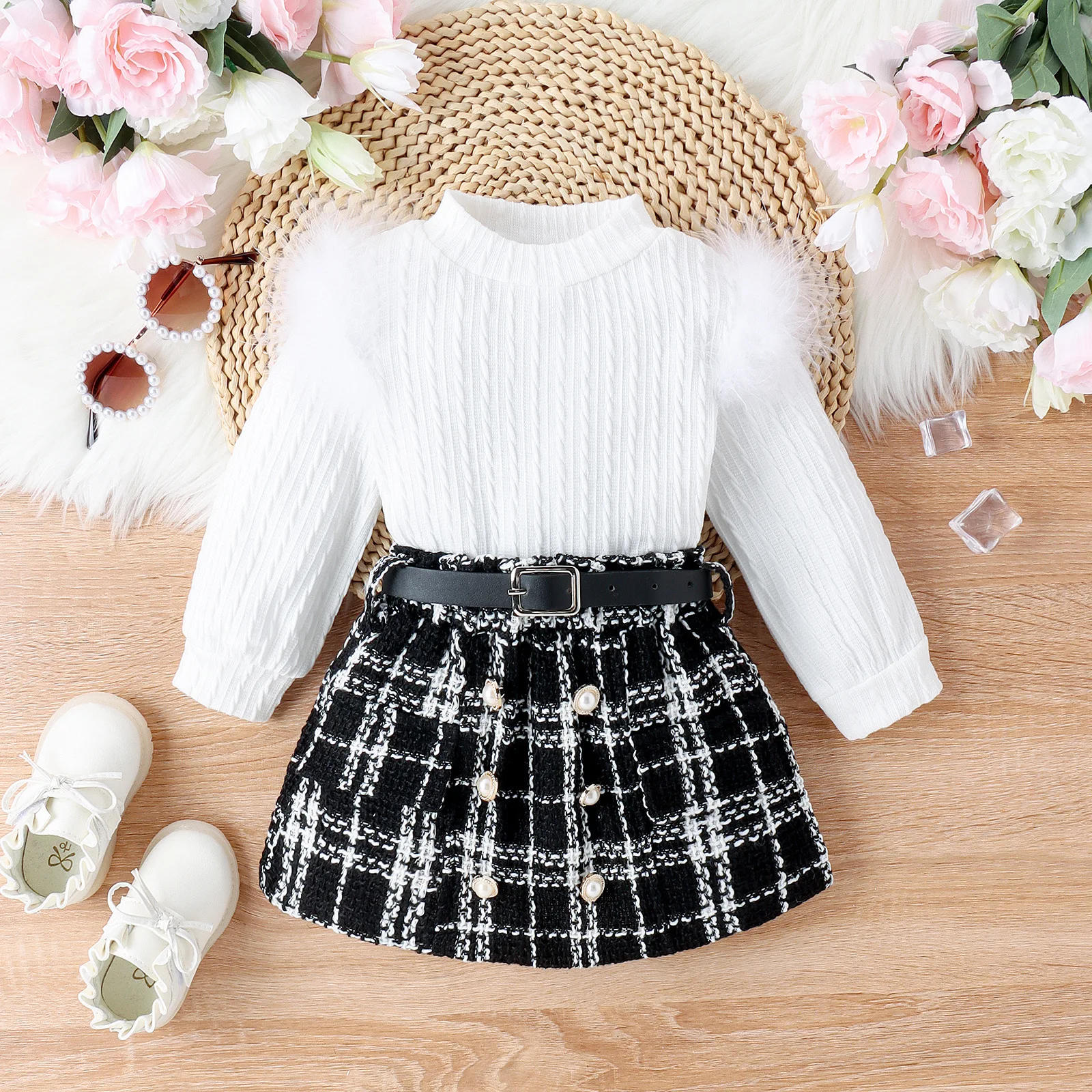 Description Picture 3 of itemGirls Children Clothing Suit Autumn Winter Long-sleeved Patchwork Soft Fur Rib Knit Sweater Top with Wool Short Skirt and Belt