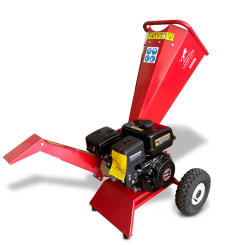 Customized Trailer mounted gasoline engine powered wood chipper shredder petrol power 150mm 15hp wood chipper for yard using