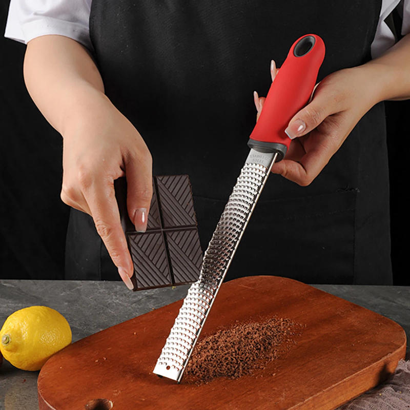 Description Picture 4 of item1pc Stainless Steel Wire Grater Plastic Anti Slip Handle Cheese Grater Chocolate Lemon Grater Garlic Fruit Grater Kitchen Gadget