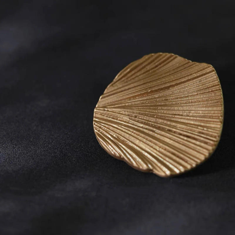 Description Picture 3 of item10PCS Of Hand Stitched Ginkgo Leaf Decorative Buckle DIY Metal Leaf Buttons For Women's Clothing Coat Dress