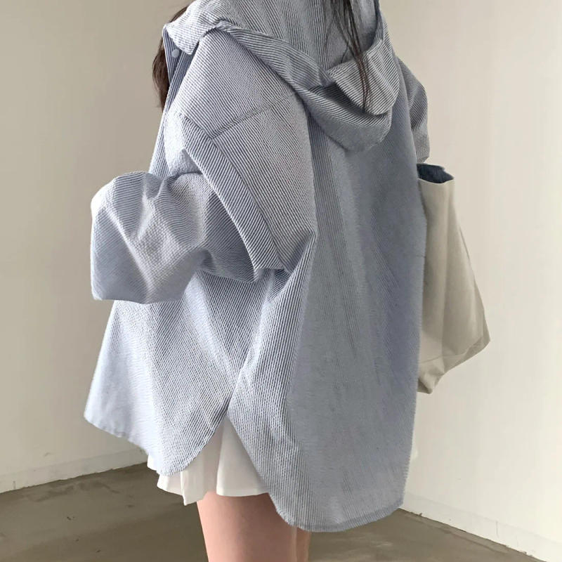 Description Picture 3 of itemKorean Hooded Camisas De Mujer Vintage Long Sleeve Blouses 2025 Women Clothing Fashion Shirts Casual Loose Single Breasted Tops