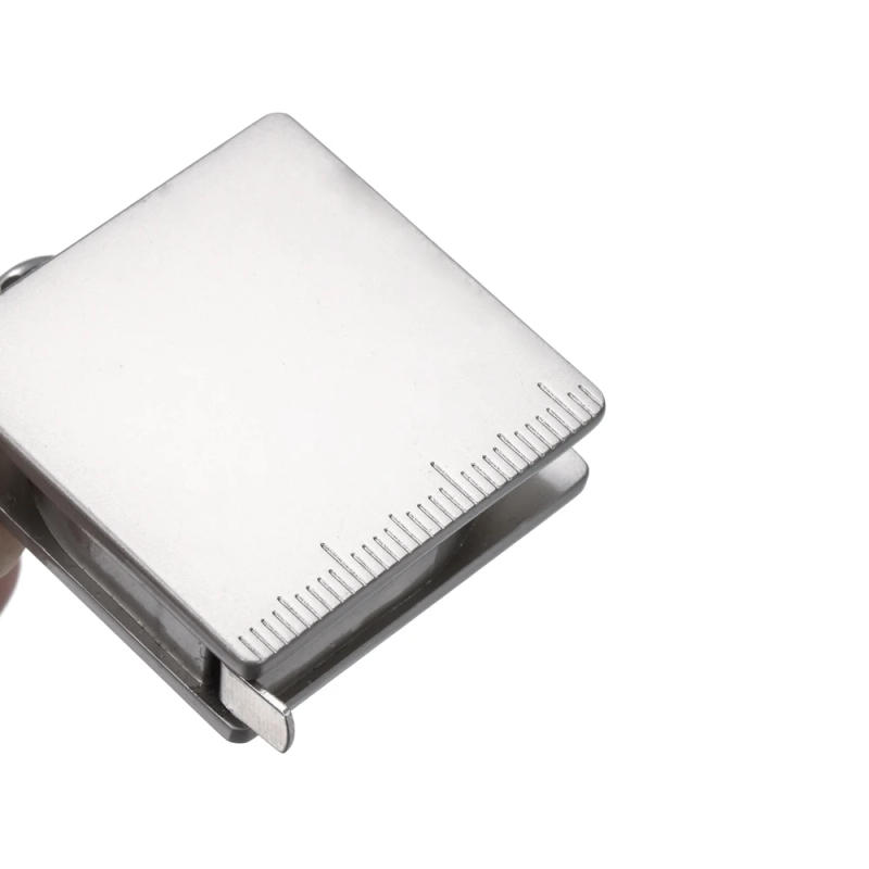 Description Picture 3 of itemStainless Steel Retractable Tape Measures 33mm Mini Square Keychain Centimeter Inch Double Scale Portable Measuring Tools