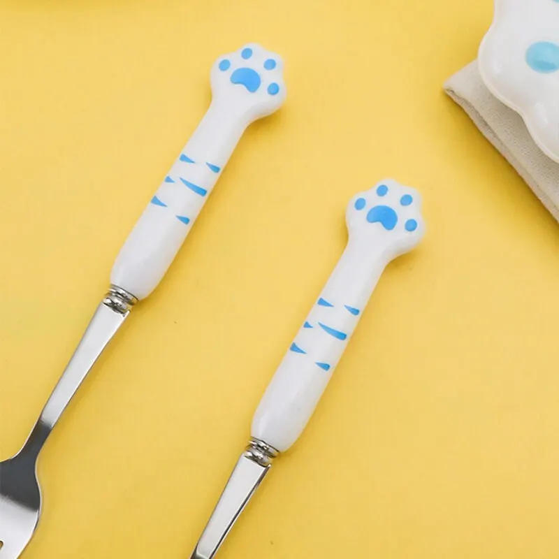 Description Picture 4 of itemStainless Steel Spoon and Fork Set with Storage Box Portable Tableware Cute Cat Paw Shaped Dinnerware Kit for Adults Kids School