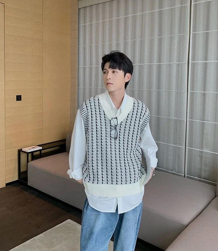 Description Picture 5 of itemKnit Sweater Male White Vest Men's Clothing V Neck Korean Style Sleeveless Waistcoat Striped Elegant High Quality Replica X Tops