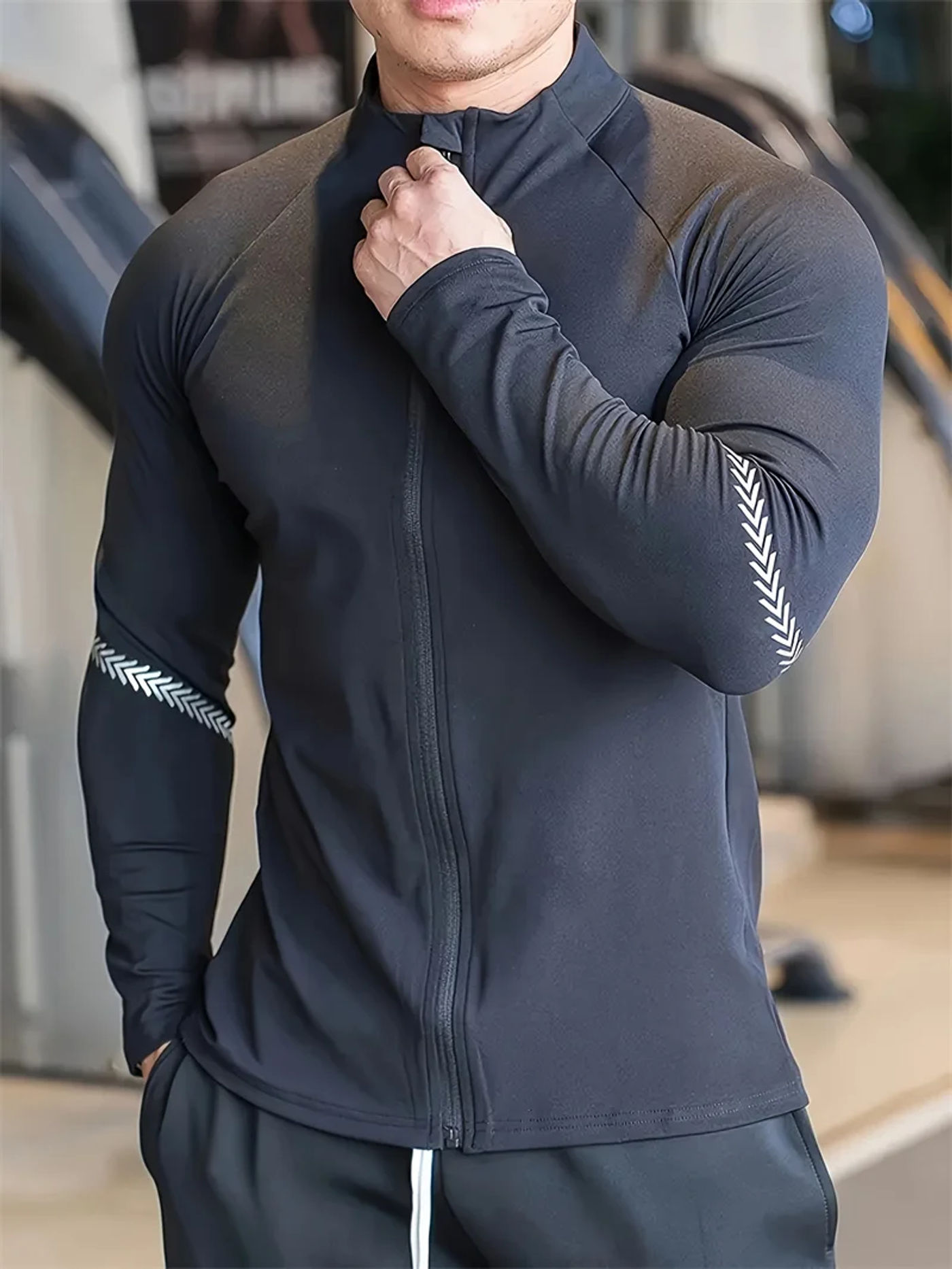 Description Picture 3 of itemspring autumn Men Compression Sports Jacket Top Gym Running Clothing Quick Dry Fitness Tight Sportswear Jogging Coat Sweatshirt
