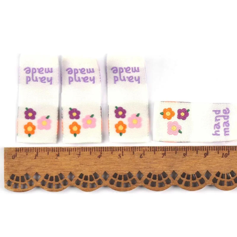 Description Picture 3 of item50Pcs Cartoon Cake/Apple/Cheese Embroidery Labels For Sewing Garment Accessories DIY Bag Shoes Tags Crafts c3523