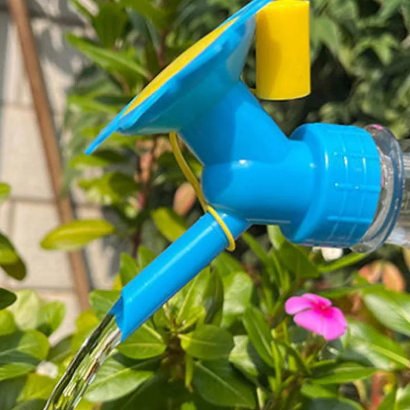 Description Picture 3 of itemGarden Watering Sprinkler Nozzle Flower Waterers Bottle Watering Cans Sprinkler Easy Tool Portable Garden Waterer Garden Tools