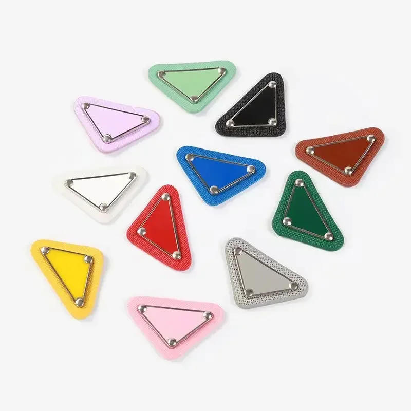 Description Picture 2 of itemDIY Embroidery Stickers Brand Triangular Sew Patches for Clothing Appliques Brand Logo Sequin Patch Badge on Hat Package