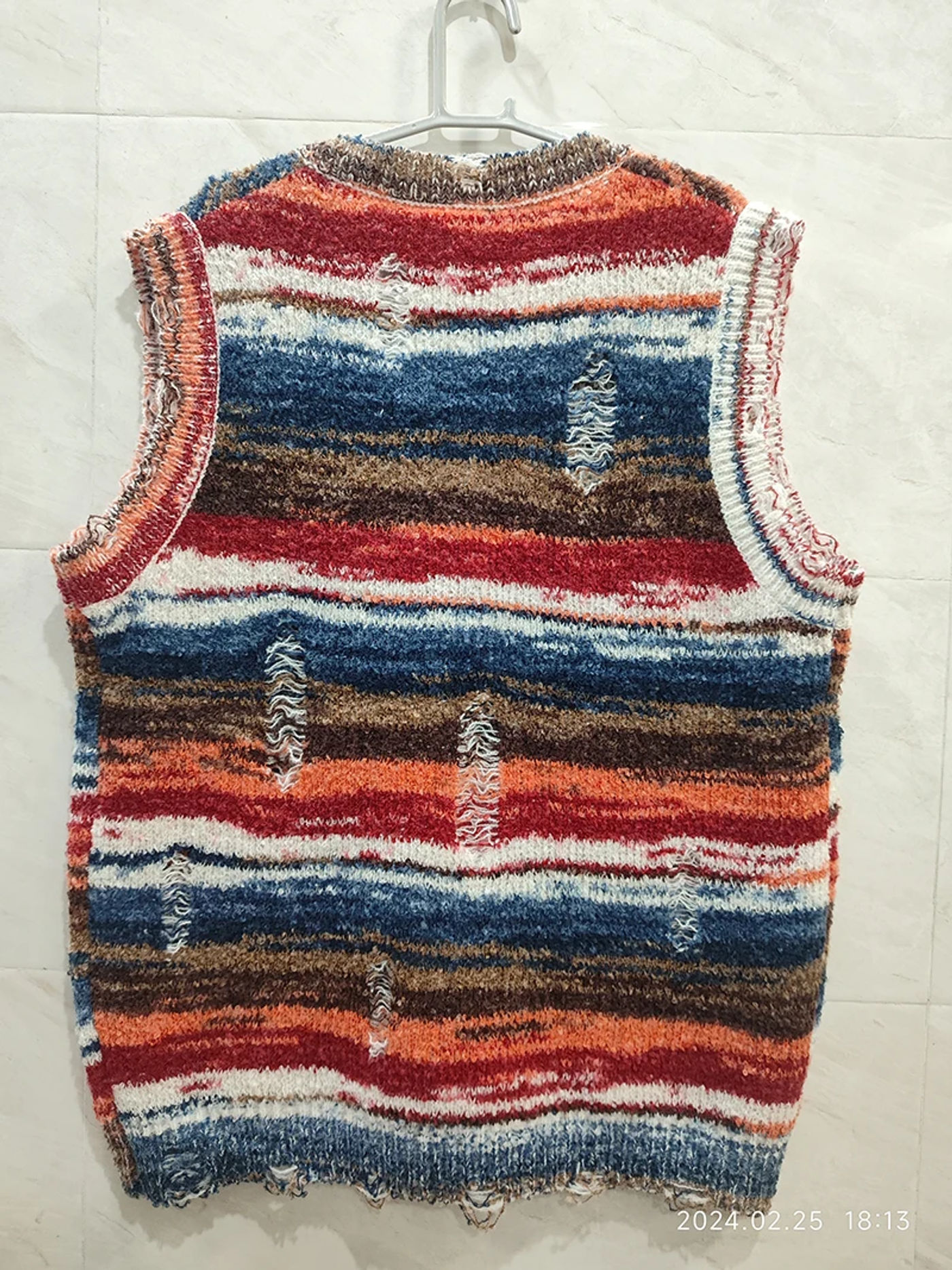 Description Picture 5 of itemVintage Gradient Stripe Baggy Knitted Sweater Y2k Vest Washed Ripped Knitwears Tank Top Tie Dyeing V-Neck Sleeveless Pullovers