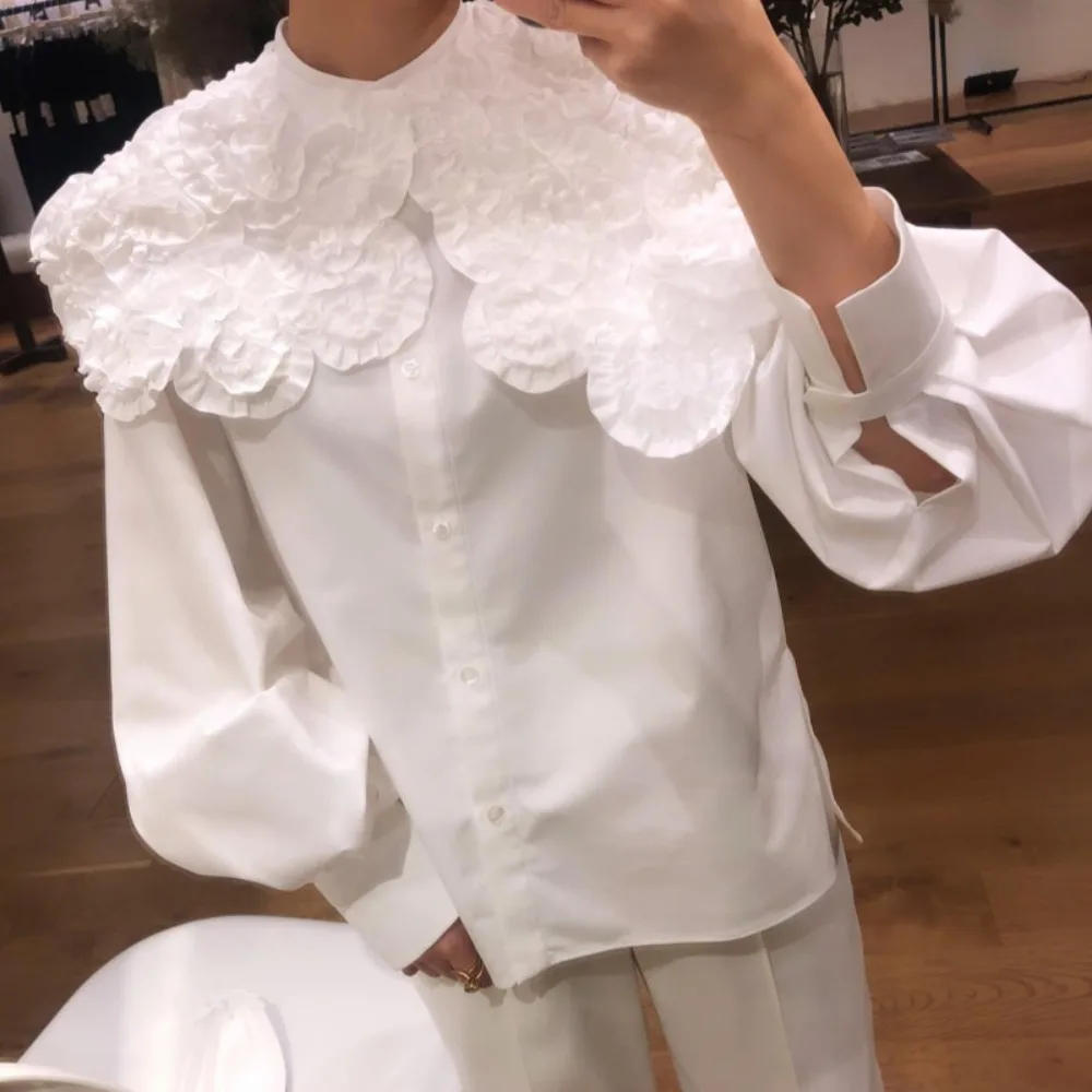 Description Picture 3 of itemKuzuwata Sweet Long Sleeve Peter Pan Collar Blouses Slim Fit All-match Loose Literaty Blusas Japan New Straight Patchwork Shirt