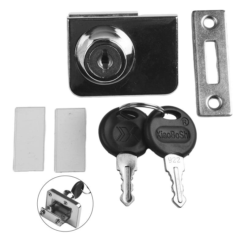 Description Picture 4 of itemHardware Dual Door Lock Room 48* 35mm Delicate Easy To Install Smooth Zinc Alloy High Quality Material Practical