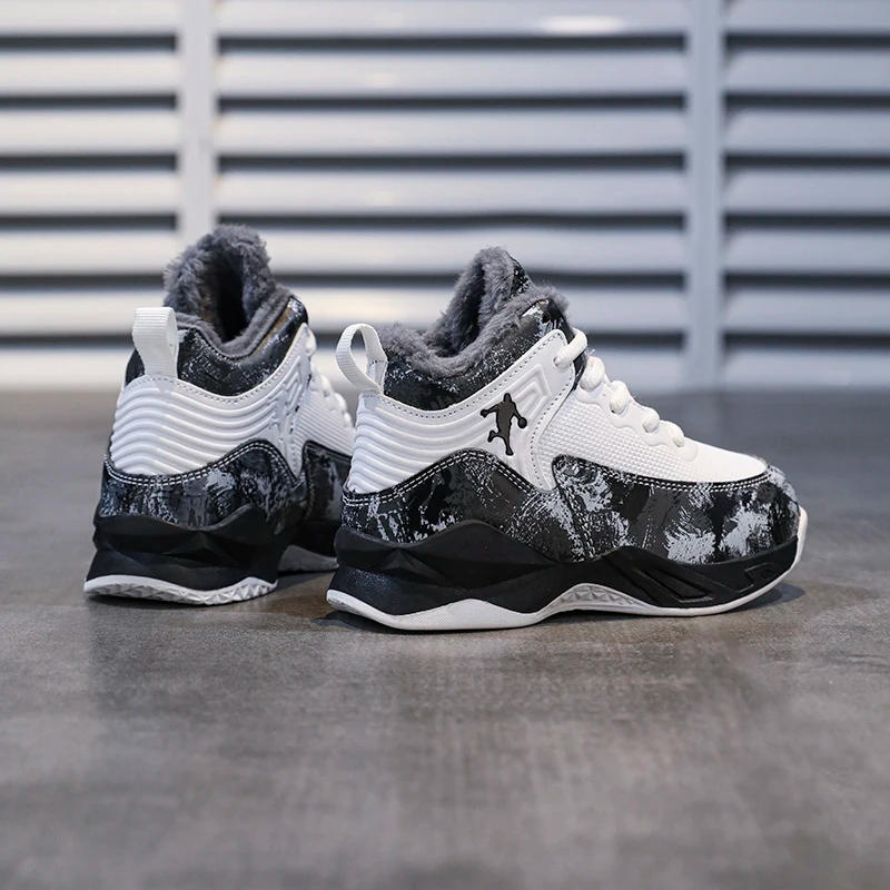 Description Picture 6 of itemKids Sneakers Winter Warm Cotton High-top Comfortable Flat Casual Walking Shoes Breathable Outdoor Sports Basketball Shoes Kids