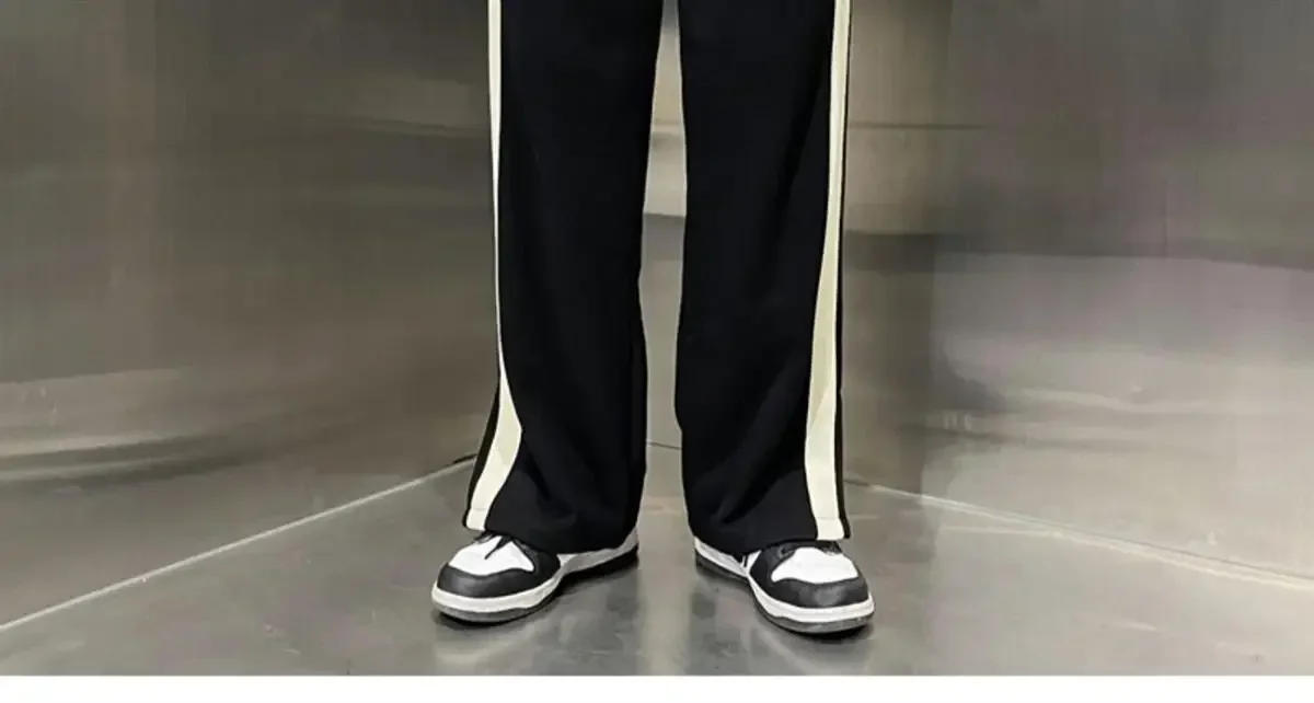 Description Picture 5 of itemSummer New Elastic Waist Drawstring Pockets Contrast Color Patchwork Split Wide Leg Trousers 2024 Man Street Motion Trousers