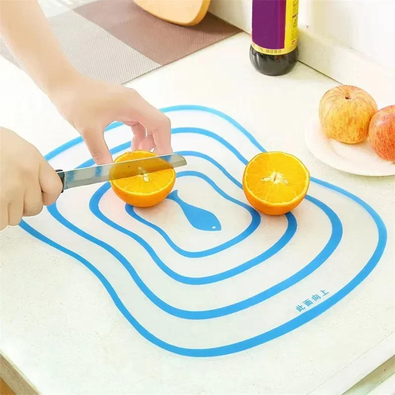 Description Picture 4 of itemKitchen Non-slip Chopping Blocks Flexible Cutting Board Plastic Cutting Boards Classification Chopping Board Kitchen Tool