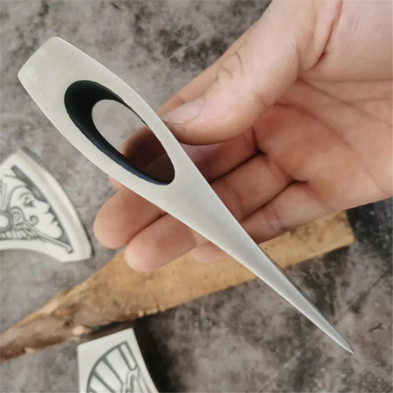 Description Picture 5 of itemIndian Goddess Tomahawk Combat Flying Tomahawk Splitting Tree Chopping Logging Axe Manganese Steel Forged Camp Chopping