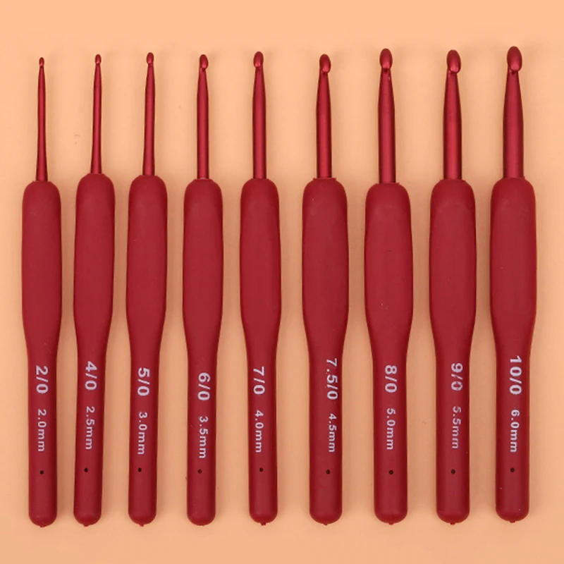 Description Picture 2 of itemRed Crochet Hooks Needle Silicone Handle Aluminum Crochet Needle Set  Knitting Needles DIY Sweater Weave Sewing Knitting Tool