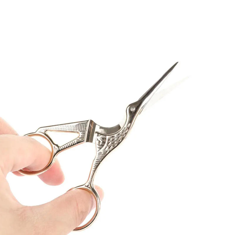 Description Picture 4 of itemClassic Vintage Embroidery Bird Nail Art Cutters Shears Tailor Scissors Sewing Tool Scissors