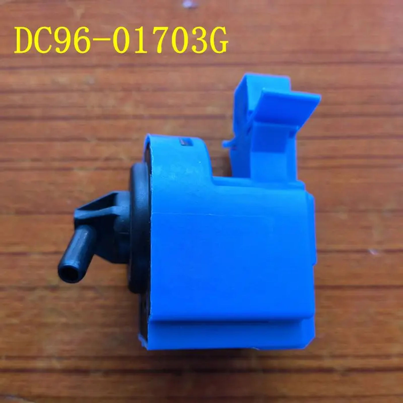 Slide b2936139b2ac4a4bb54882a3181d39b0