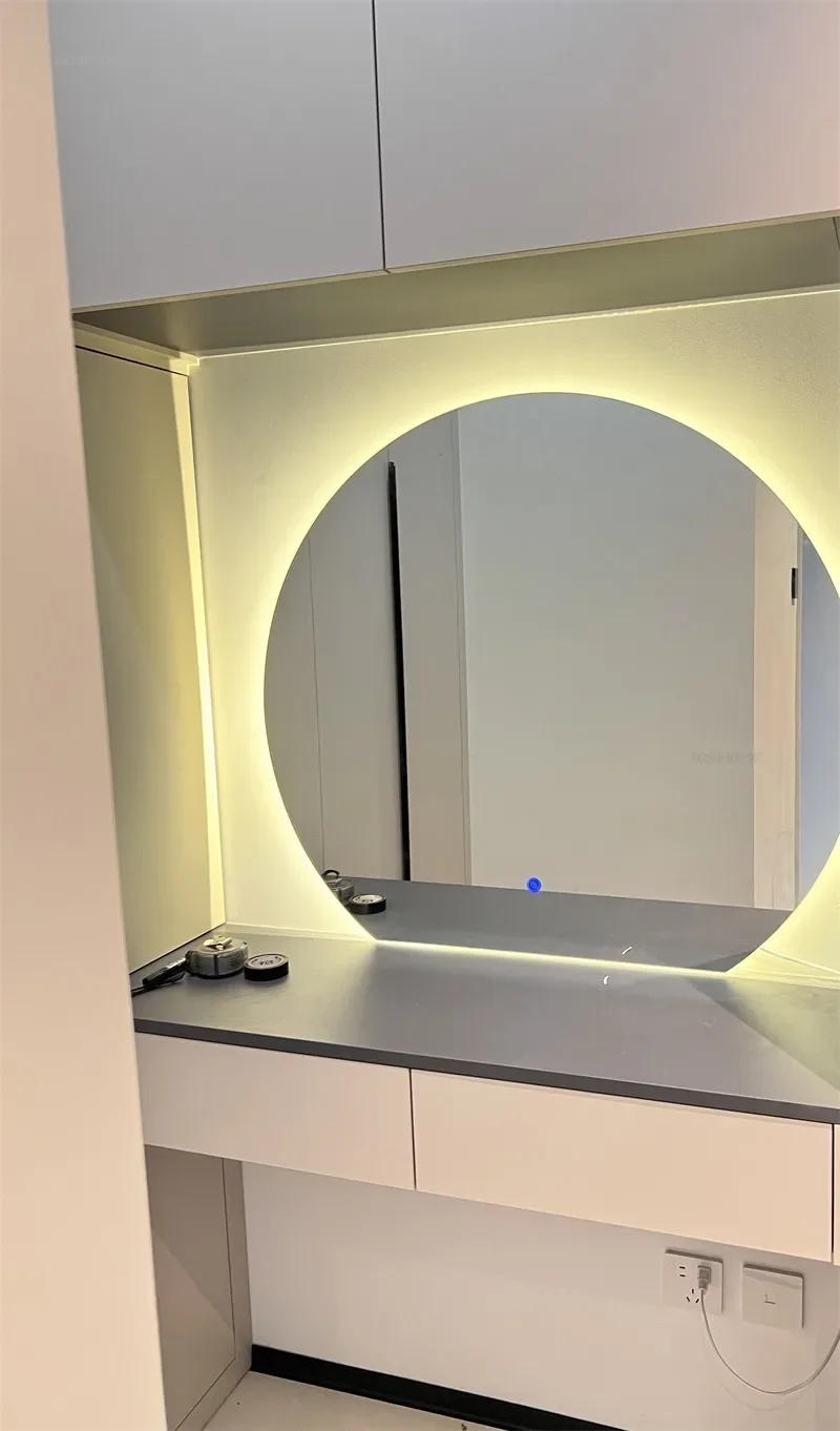 Description Picture 4 of itemSimple Special-shaped Bath Mirrors Semicircular Makeup Mirror Wall Hanging with Light Bathroom Led Touch Screen Bathroom Mirrors