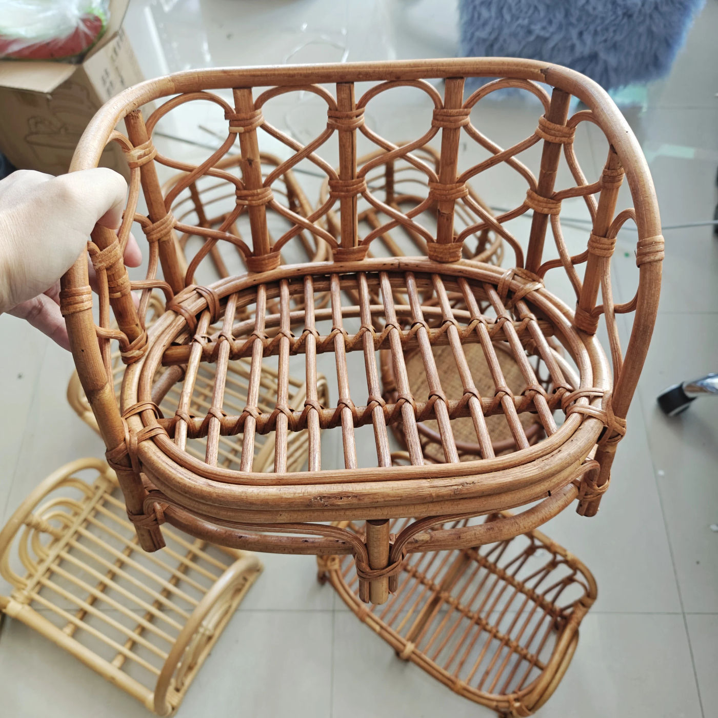 Description Picture 4 of itemNewborn Basket Props Newborn Photography Props Retro Baby Photography Bed Infant Pose Shooting Studio Accessories Baby Sofa