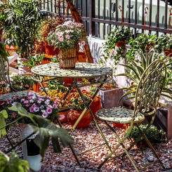 Outdoor Garden Iron Folding Balcony Table and Chair Three-Piece Combination Courtyard Balcony Leisure Luxury Terrace Table Chair