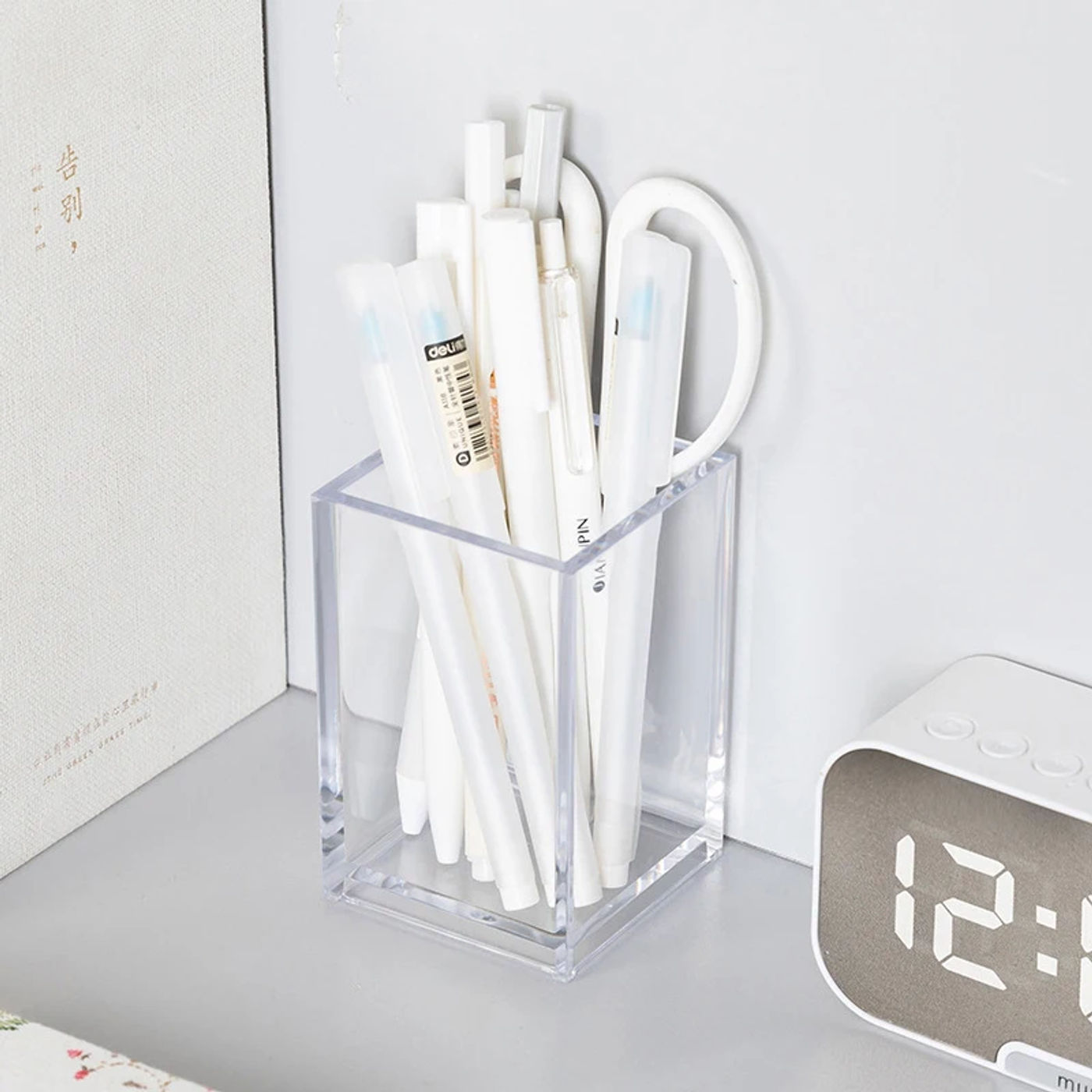 Description Picture 6 of itemMake Up Organizer Makeup Brush Pot With Brushes Storage Acrylic For Cosmetics Holder Desk Cosmetic Storage Container