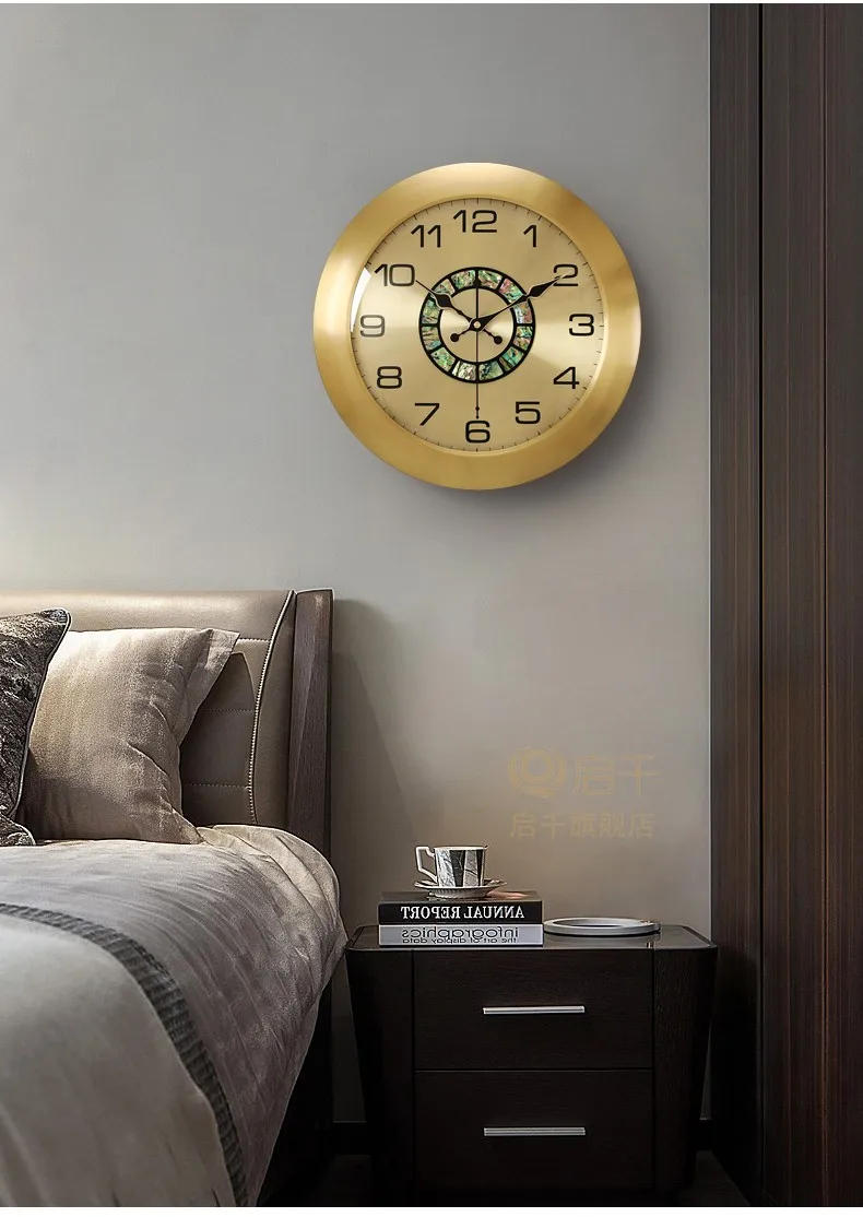 Description Picture 4 of itemModern Art Wall Clock Dining Room Fun Office Game Wall Clock Unique Italy Reloj De Pared Para Sala Home Decoration Accessories