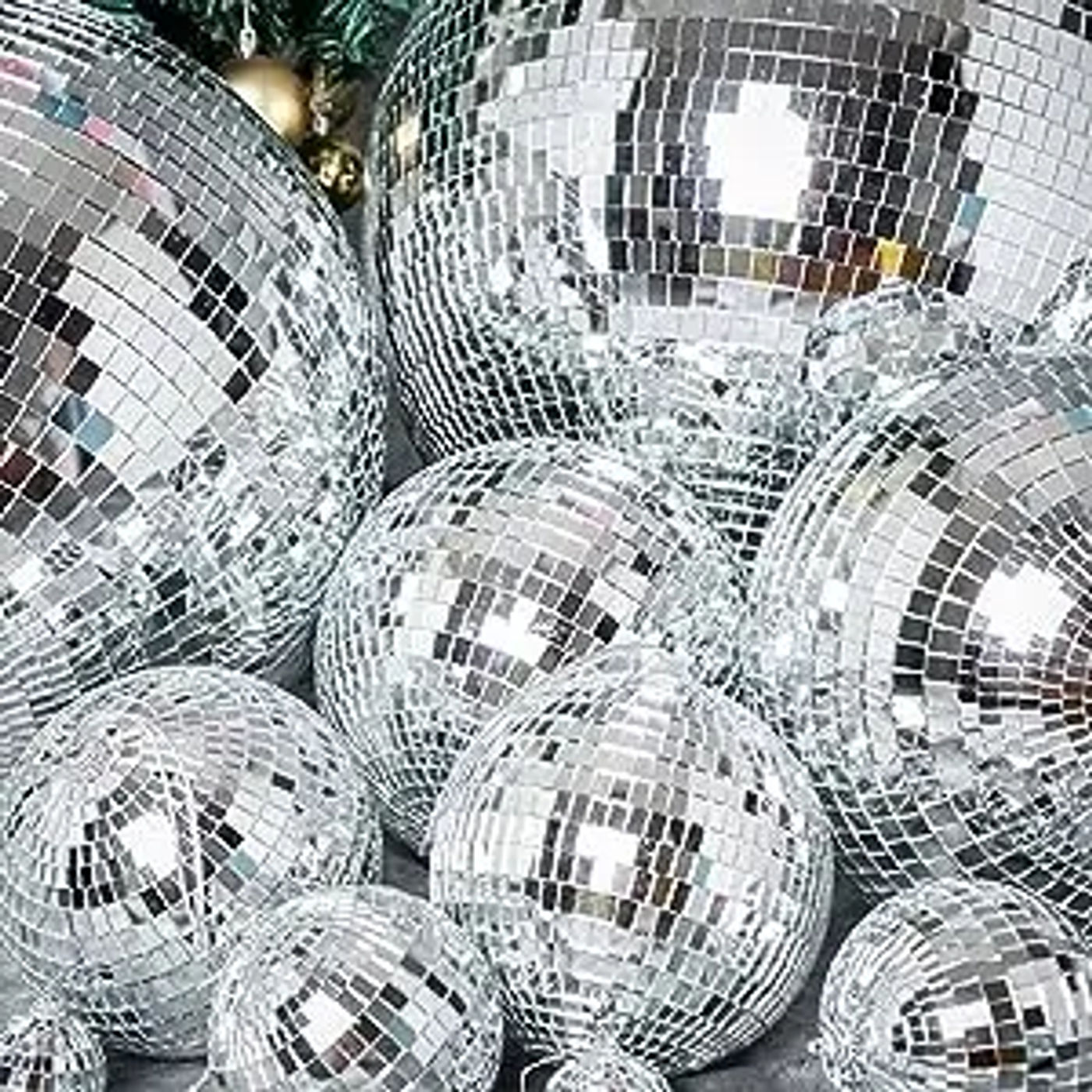 Description Picture 4 of item2400 PCS Disco Tiles, 5 x 5 mm Self Adhesive Disco Mirror Tiles,  DIY Disco Ball,  Cowboy Hat, Vase, Bottle, Interior Decoration