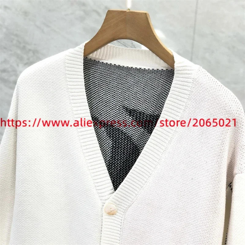 Description Picture 5 of itemCardigan RRR-123 Knitted Sweater Men Women Loose Black White V-neck RRR 123 Sweatshirts