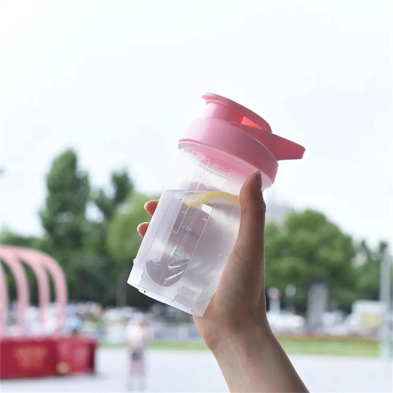 Description Picture 2 of item300ml Portable Protein Powder Shaker Bottle Leak Proof Water Bottle for Gym Fitness Training Sport Shaker Mixing Cup Sports Mug